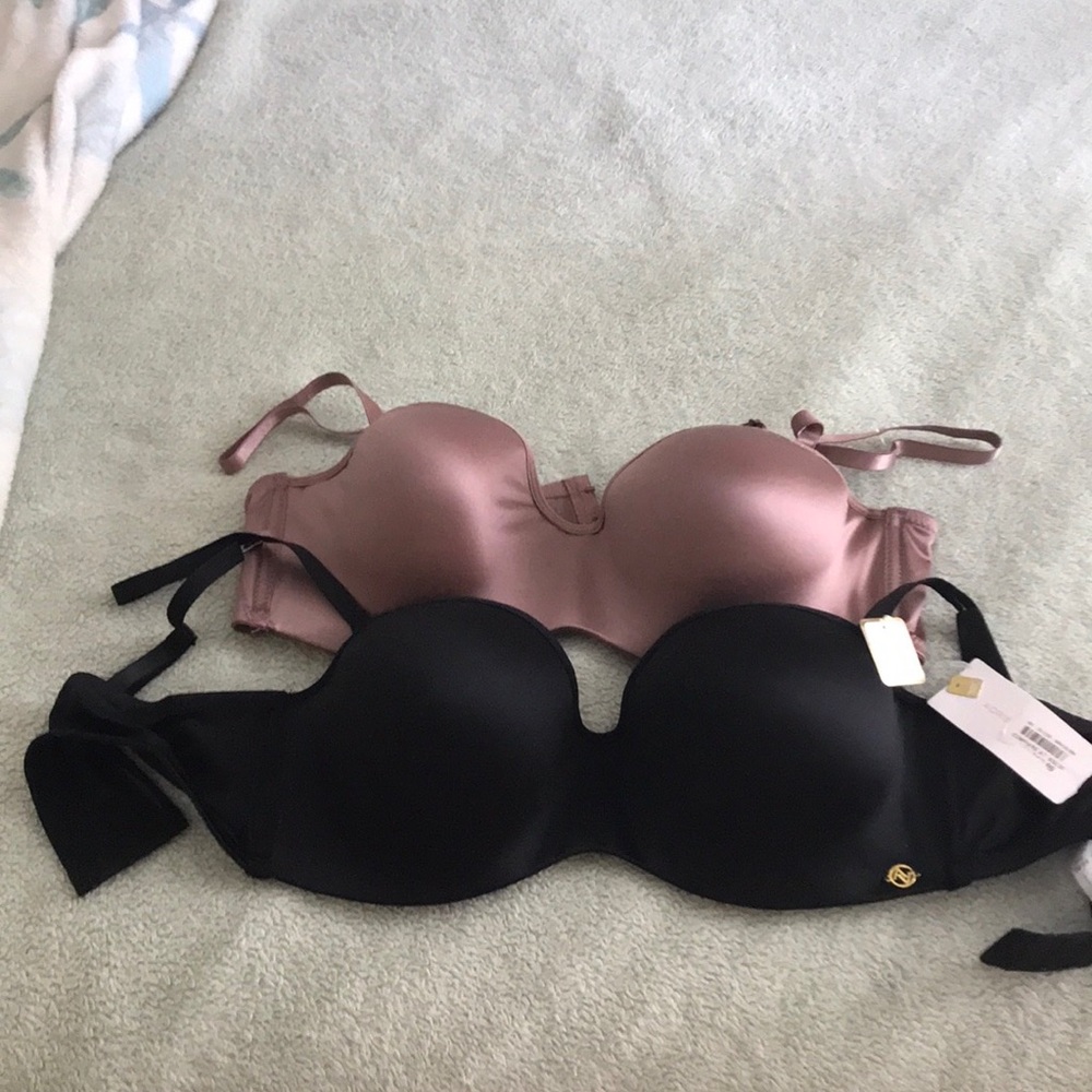 Underwire push up bras NWT